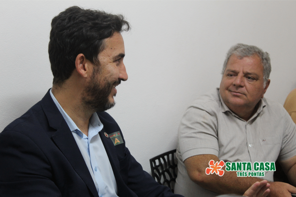 SantaCasadeTrêsPontasrecebeautoridades-1