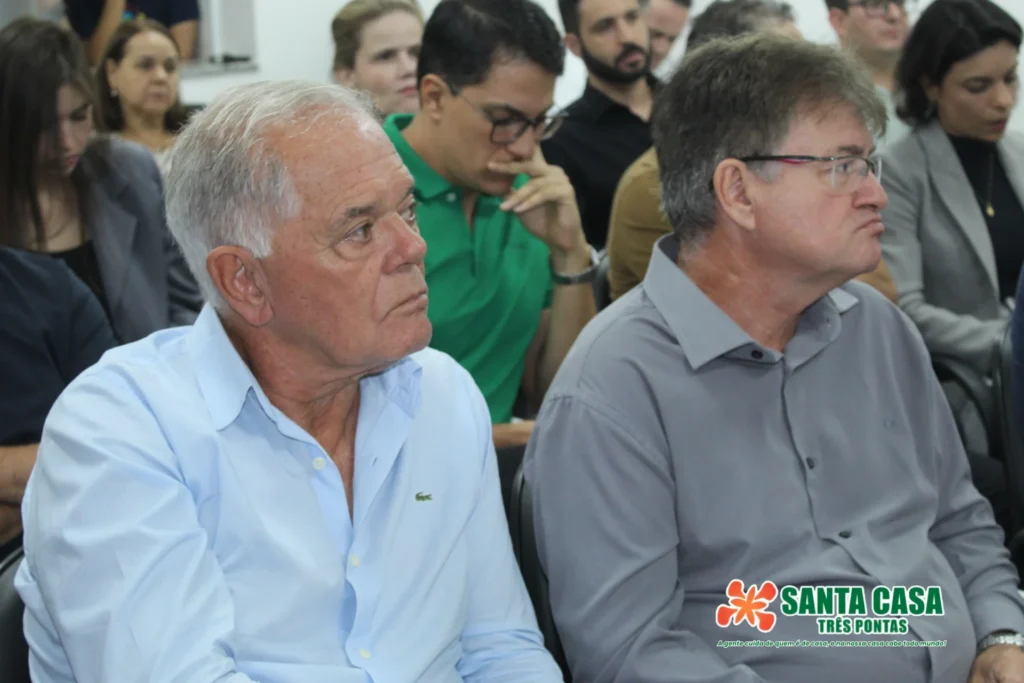 VISITA-DRFLAVIO-DIEGOANDRADE-SANTA-CASA12